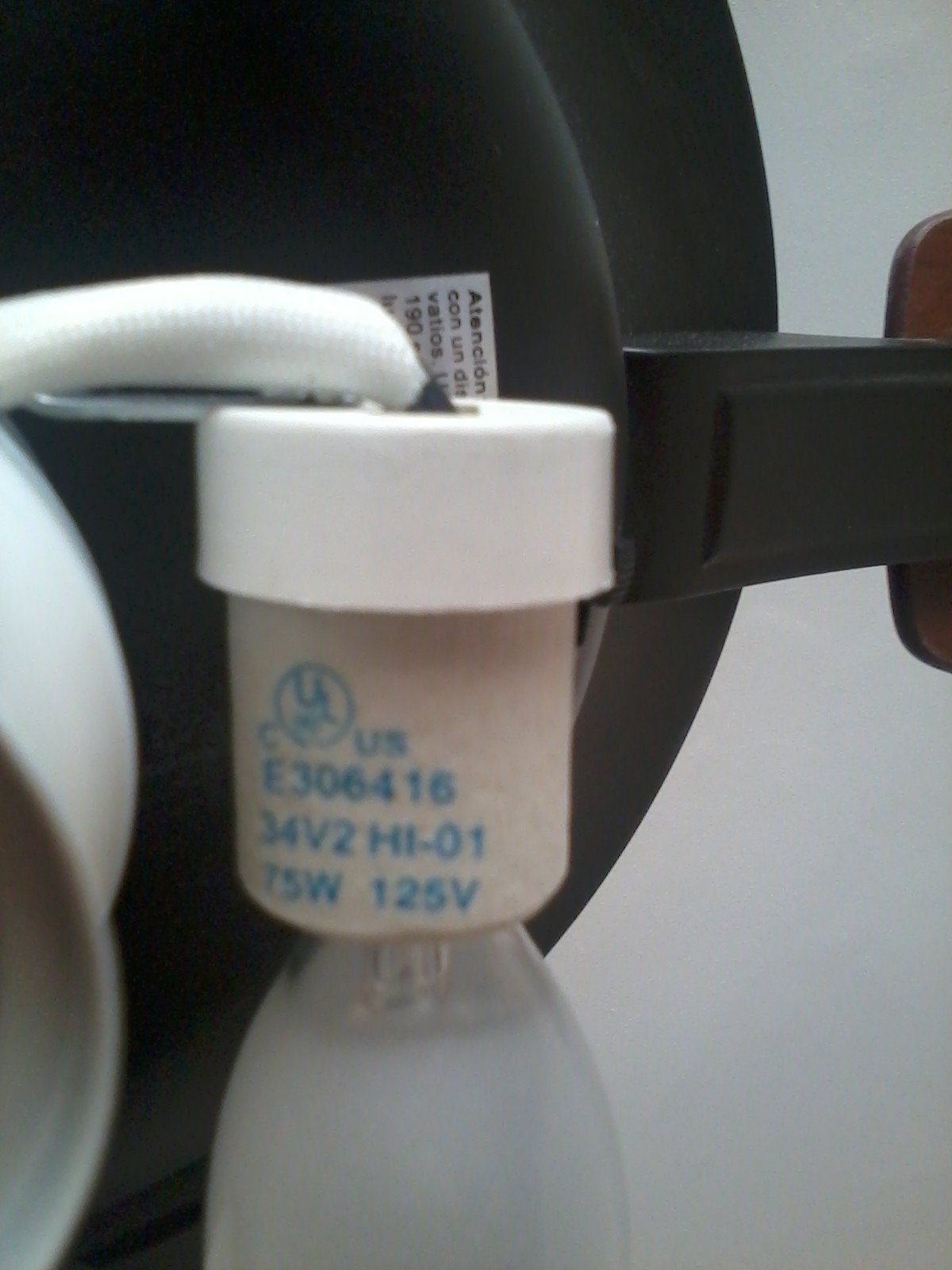 Ceiling Lamp Holders Ceramic Bulb Socket Customized lamp holder parts